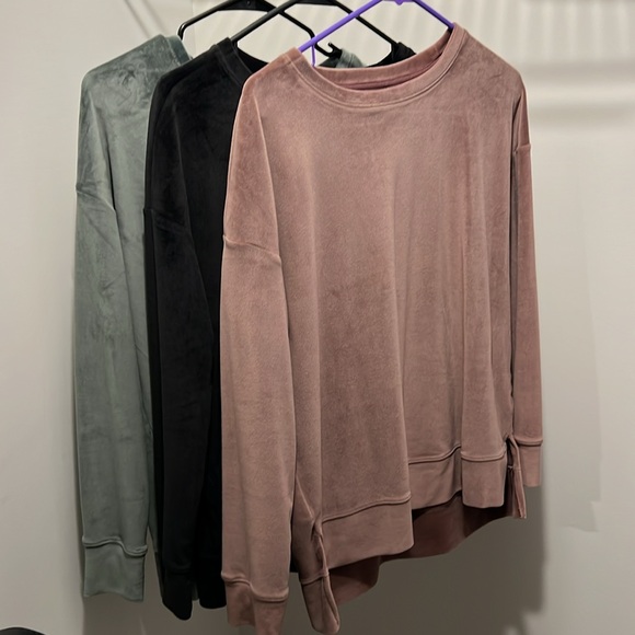 Loose Fit Sweaters SET OF 3 - Picture 2 of 3